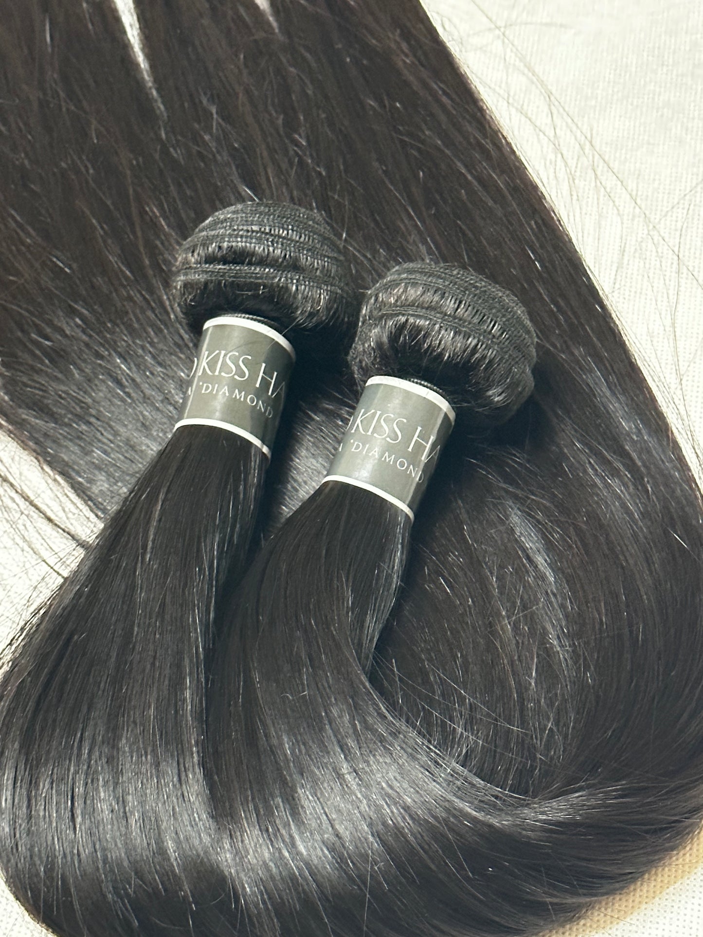 Straight bundles